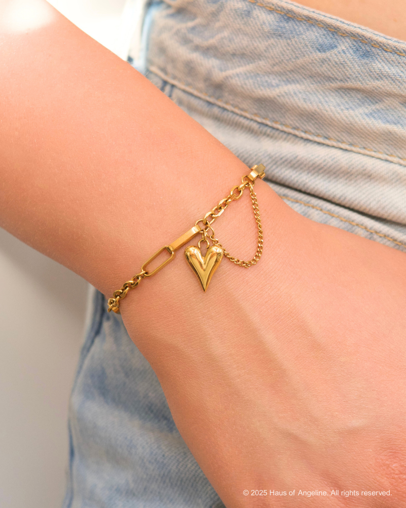 Gold Heart Charm Bracelet
