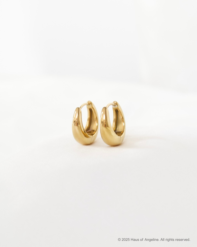 Cult Classic Hoops in Gold