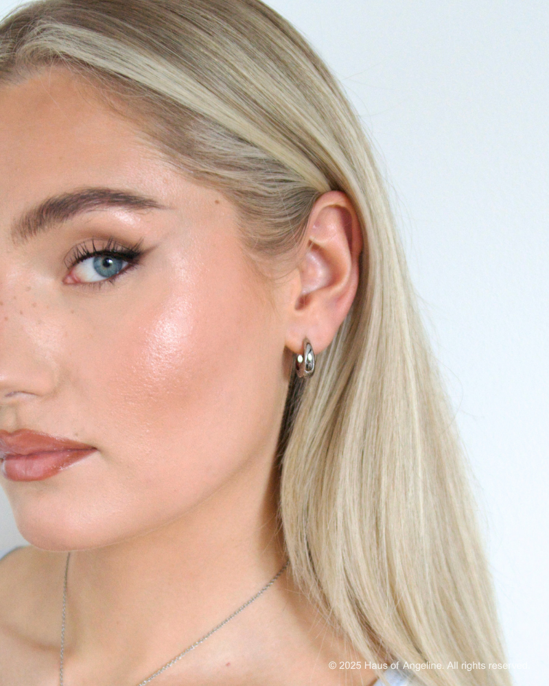 Cult Classic Hoops in Silver