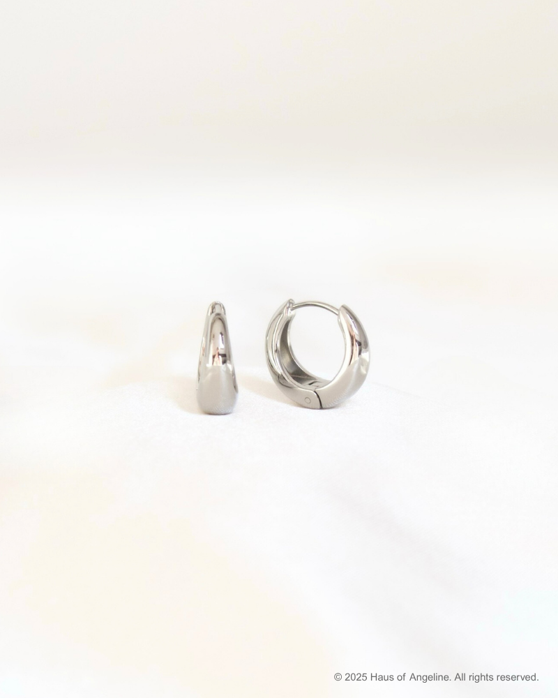 Cult Classic Hoops in Silver