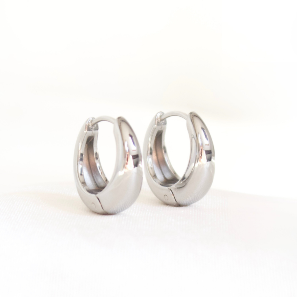 Cult Classic Hoops in Silver
