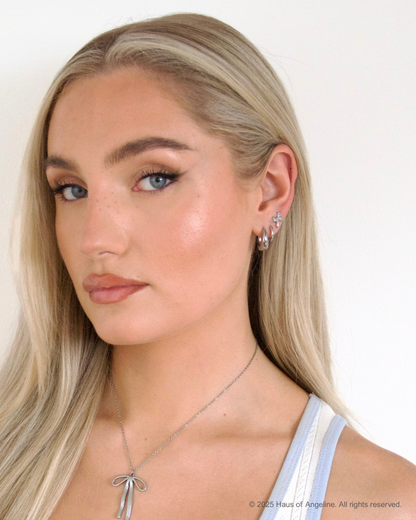 Small Ribbon Studs in Silver