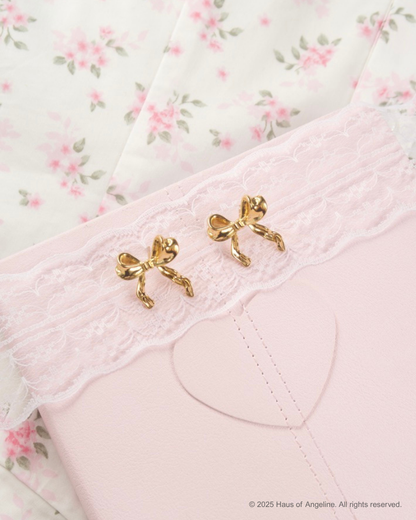 Babydoll Ribbon Earrings in Gold