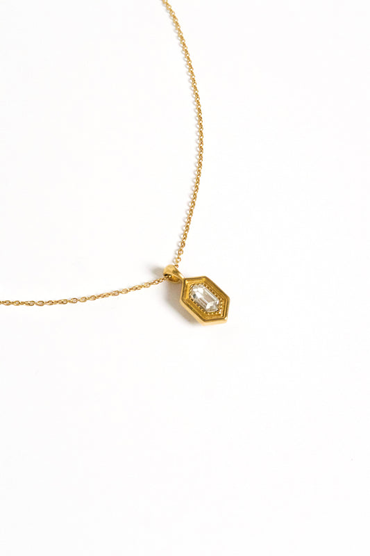 Dolce Vita Vintage Pendant Necklace